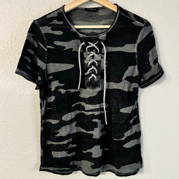 Womens (6) BUNDLE Tanks Shirts T Shirt Spring Casual Basics Camo Gingham small - Picture 6 of 8